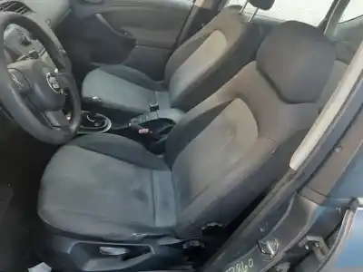 Veicolo di demolizione seat altea (5p1) reference dell'anno 2004 alimentato bjb
