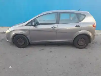 Veicolo di demolizione seat altea (5p1) reference dell'anno 2004 alimentato bjb