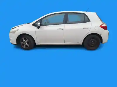 Veículo de Sucata toyota auris active do ano 2011 alimentado 1nd