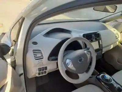 Veicolo di demolizione nissan leaf basis dell'anno 2011 alimentato em61