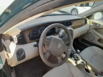 Scrapping Vehicle jaguar x-type i (x400) 2.0 d of the year 2005 powered 6b