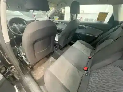 Veículo de Sucata seat leon st (5f8) reference plus do ano 2016 alimentado crld