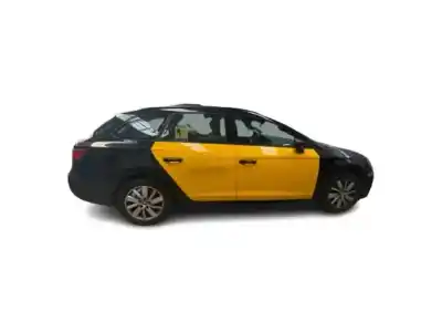 Veículo de Sucata seat leon st (5f8) reference plus do ano 2016 alimentado crld