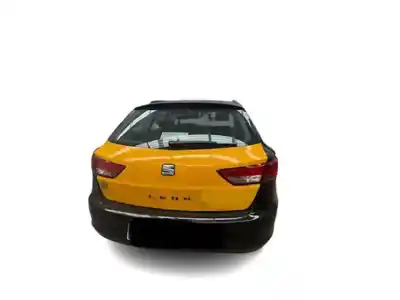 Veículo de Sucata seat leon st (5f8) reference plus do ano 2016 alimentado crld