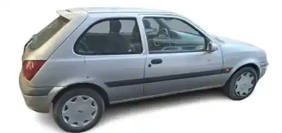 Veículo de Sucata ford fiesta (cbk) ghia do ano 2002 alimentado j4r