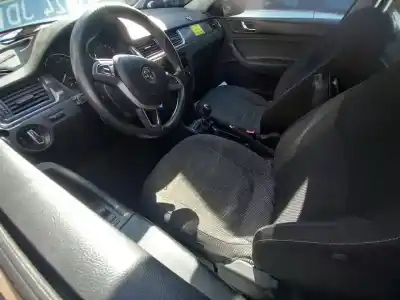 Verschrottungsfahrzeug skoda rapid active des jahres 2015 angetrieben 