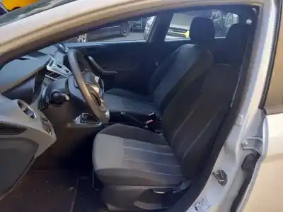 Veículo de Sucata ford fiesta (cb1) ghia do ano 2010 alimentado snjb