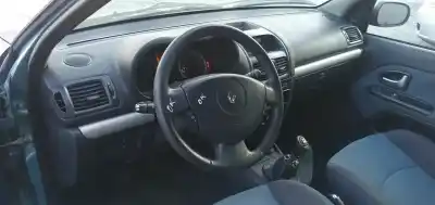 Здавання транспортного засобу renault clio ii fase ii (b/cb0) community року 2005 потужний k9k b7