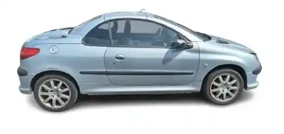 Veículo de Sucata peugeot 206 cc (2d) 2.0 s16 do ano 2001 alimentado rfn (ew10j4)