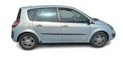 Scrapping Vehicle renault scénic ii (jm0/1_) 1.9 dci (jm0g, jm12, jm1g, jm2c) of the year 2004 powered f9q 812