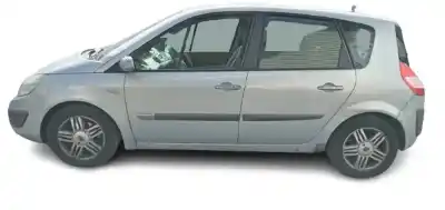 Scrapping Vehicle renault scénic ii (jm0/1_) 1.9 dci (jm0g, jm12, jm1g, jm2c) of the year 2004 powered f9q 812