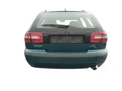 Здавання транспортного засобу volvo v40 ranchera familiar (645) 1.8 року 2001 потужний b 4184 s2