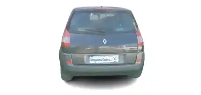Scrapping Vehicle renault scénic ii (jm0/1_) 1.9 dci (jm0g, jm12, jm1g, jm2c) of the year 2004 powered f9q d8