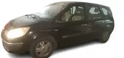 Scrapping Vehicle renault grand scenic jmj4 of the year 2006 powered f9q e8