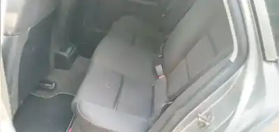 Здавання транспортного засобу audi a4 b6 (8e2) 1.8 t quattro року 2002 потужний avj