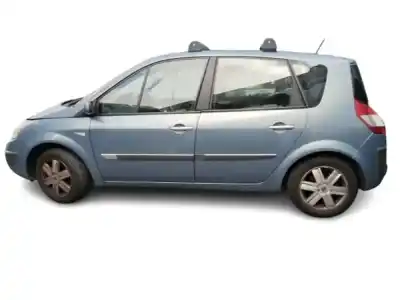 Scrapping Vehicle renault scénic ii (jm0/1_) 1.6 (jm0c, jm0j, jm1b) of the year 2005 powered k4m 761,k4m 782