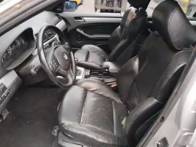 Sloopvoertuig bmw 3 (e46) 330 i van het jaar 2001 aangedreven m54 b30 (306s3)