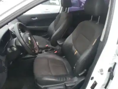 Veículo de Sucata hyundai i30 (fd) 1.6 do ano 2008 alimentado g4fc