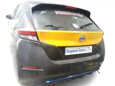 Sloopvoertuig nissan leaf (ze1) electric van het jaar 2021 aangedreven em57