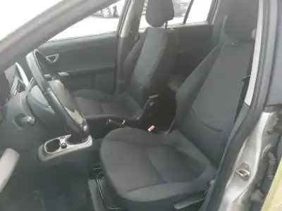 Здавання транспортного засобу smart forfour (454) 1.3 (454.031) року 2004 потужний m 135.930