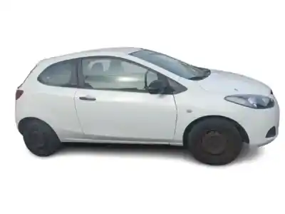 Veículo de Sucata mazda 2 (de_, dh_) 1.3 (de3fs) do ano 2009 alimentado zj46