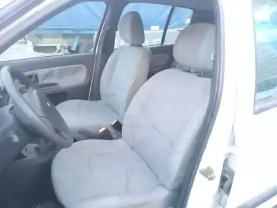 Sloopvoertuig renault clio ii (bb_, cb_) 1.2 lpg (bb0a, cb0a) van het jaar 1999 aangedreven d7f