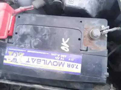 Sloopvoertuig renault clio ii (bb_, cb_) 1.2 lpg (bb0a, cb0a) van het jaar 1999 aangedreven d7f