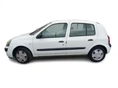 Sloopvoertuig renault clio ii (bb_, cb_) 1.2 lpg (bb0a, cb0a) van het jaar 1999 aangedreven d7f