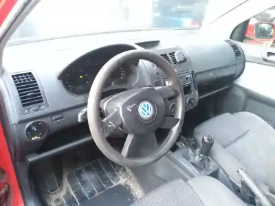 Veicolo di demolizione volkswagen polo (9n_, 9a_) 1.4 16v dell'anno 2002 alimentato aua