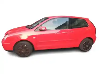 Veicolo di demolizione volkswagen polo (9n_, 9a_) 1.4 16v dell'anno 2002 alimentato aua