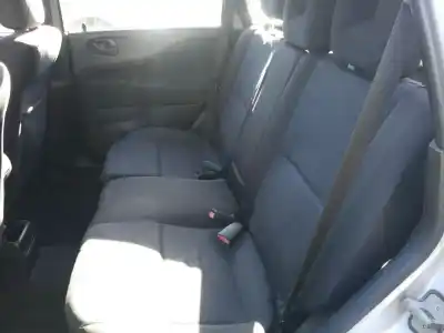 Veículo de Sucata mitsubishi space star monospace (dg_a) 1.9 di-d (dg4a) do ano 2004 alimentado f9q1