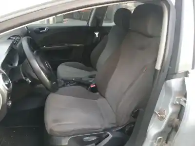 Veículo de Sucata seat leon (1p1) 2.0 tdi 16v do ano 2006 alimentado bkd