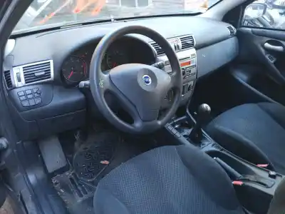 Veículo de Sucata fiat stilo van (192_) 1.9 jtd (192dxe1a) do ano 2005 alimentado 192 a1.000
