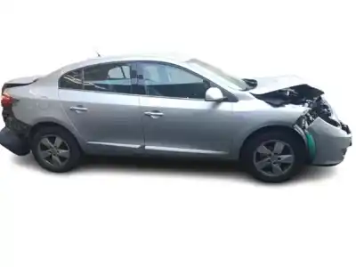Veicolo di demolizione renault fluence (l3_) 1.5 dci (l30a) dell'anno 2010 alimentato k9k 830