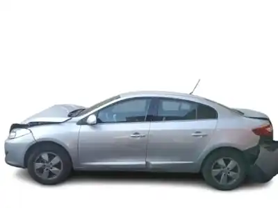 Veicolo di demolizione renault fluence (l3_) 1.5 dci (l30a) dell'anno 2010 alimentato k9k 830