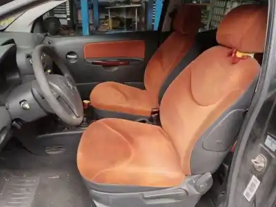 Veículo de Sucata citroen c2 (jm_) 1.4 do ano 2004 alimentado kfv (tu3a),kfv (tu3jp)