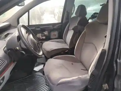 Veículo de Sucata citroen c8 (ea_, eb_) 2.2 hdi do ano 2005 alimentado 4hw (dw12ted4)