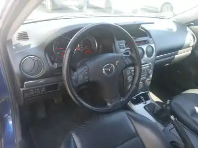 Scrapping Vehicle mazda 6 hatchback (gg) 2.0 di (gg14) of the year 2004 powered rf5c