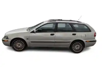 Scrapping Vehicle volvo v40 ranchera familiar (645) 1.9 di of the year 2004 powered d 4192 t3