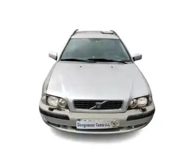 Здавання транспортного засобу VOLVO V40 RANCHERA FAMILIAR (645) 1.9 DI року 2004 потужний D 4192 T3