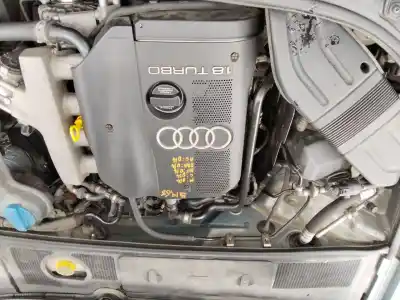 Здавання транспортного засобу audi a4 b6 (8e2) 1.8 t року 2001 потужний avj