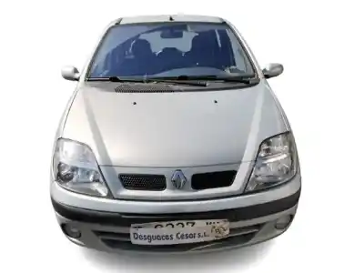 Véhicule à la ferraille renault                                            scénic i monospace (ja0/1_, fa0_)                                                                                                                                                                                                                          2.0 16v (ja1b, ja1d, ja0c) de l'année 2000 alimenté f4rc7