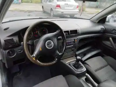 Здавання транспортного засобу volkswagen passat b5.5 variant (3b6) 1.8 t 20v року 2003 потужний awt