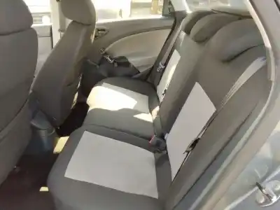 Véhicule à la ferraille seat                                               ibiza iv st (6j8, 6p8)                                                                                                                                                                                                                                     1.6 tdi                                                                                                                                                                                                                                                    de l'année 2012 alimenté cay
