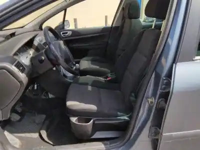 Здавання транспортного засобу peugeot 307 sw (3h) 2.0 hdi 135 року 2005 потужний rhr (dw10bted4)