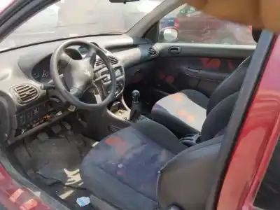 Scrapping Vehicle peugeot 206 fastback (2a/c) 1.4 i of the year 2000 powered kfw (tu3a),kfw (tu3jp),kfx (tu3jp)