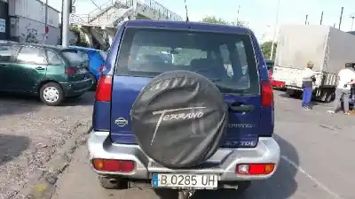 Véhicule à la ferraille NISSAN TERRANO/TERRANO.II (R20)  de l'année 1998 alimenté TD27TI