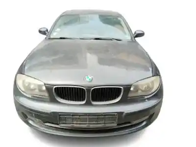 Véhicule à la ferraille BMW 1 (E81)  de l'année 2008 alimenté N43 B20 A