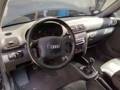 Scrapping Vehicle audi a3 (8l1) 1.8 of the year 2000 powered agn