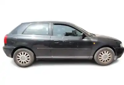 Scrapping Vehicle audi a3 (8l1) 1.8 of the year 2000 powered agn